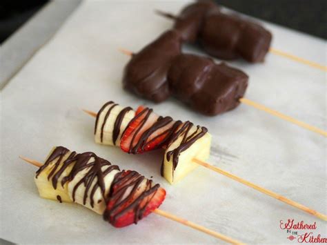 Chocolate Drizzled Fruit Kabobs | Delicious desserts, Favorite dessert recipes, Fruit kabobs