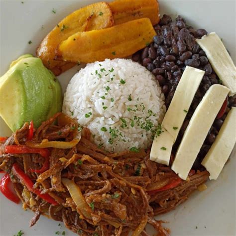 Receta de Pabellón Criollo Venezolano y sus Variaciones | Mil Recetas de Cocina