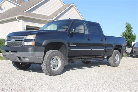 2005 Chevy Silverado Hd Hood