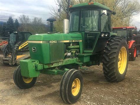 John-Deere-4040-Tractor-studio - Boundary Tractor