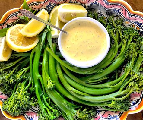 Easy Béarnaise Sauce For Steak - The Anthony Kitchen