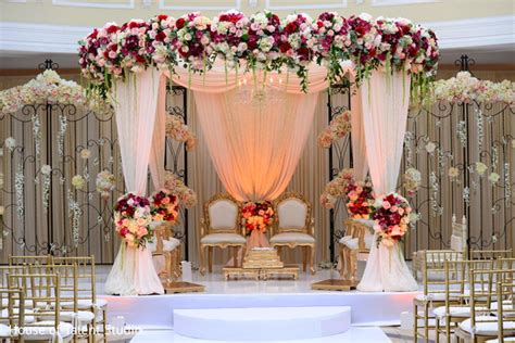 Gorgeous floral mandap | Photo 90408