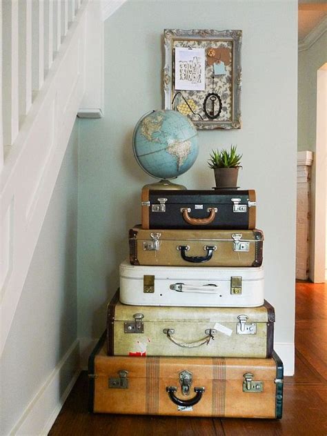 Ophelia's Adornments blog: vintage luggage