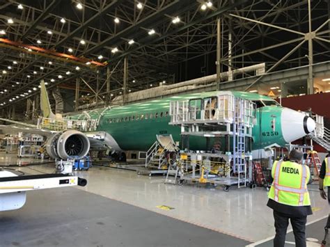 Get a sneak peek at Boeing's 737 MAX 9 jet – and the technology behind it