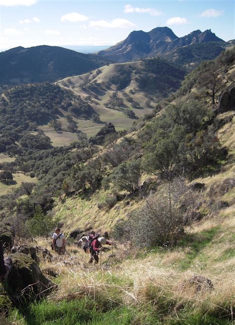 Hiking Around Sacramento: Sutter Buttes Summit Ascent