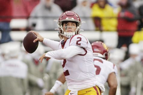 USC's Jaxson Dart has experience competing for starting role - Los Angeles Times