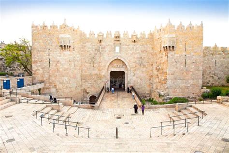 Porte De Damas, Jérusalem, Israël Photo éditorial - Image du château, grille: 27447896