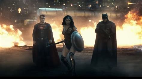 'Batman v Superman: Dawn of Justice': 5 Takeaways From New Trailer ...