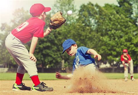 7 Amazing Health Benefits of Baseball to Your Kid - Women Daily Magazine