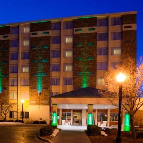 Riverwalk Hotel Downtown Neenah - UPDATED 2017 Prices & Reviews (WI) - TripAdvisor