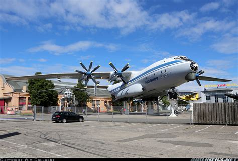 Antonov An-22 Antei - Antonov Design Bureau | Aviation Photo #4510681 ...