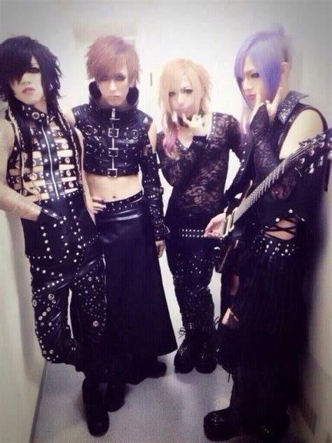 Dadaroma | Visual kei, Alt outfits, Visual kei outfits