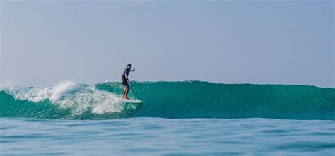 Surfing in Ahangama | The Ultimate Ahangama Surf Guide