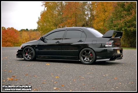 MODIFIED CARS: EVO 8 IN BLACK