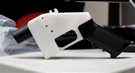 Facebook blocks sharing of 3D-printed gun files and sites – Silicon Valley