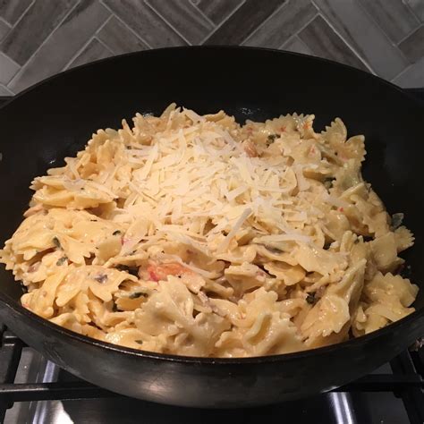 Chicken Farfalle Recipe - All The Best Recipes For Top Home Cooking
