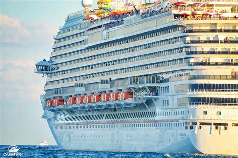 Carnival Gives Date When All Cruise Ships Will Be Back in Service