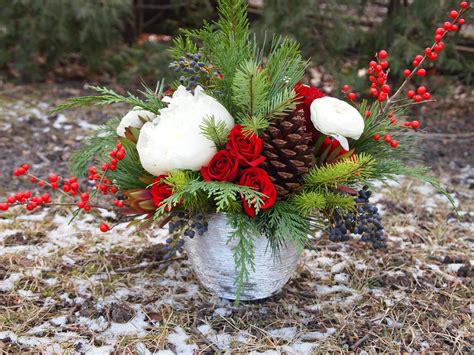 Holiday arrangement | Christmas floral arrangements, Christmas flower ...