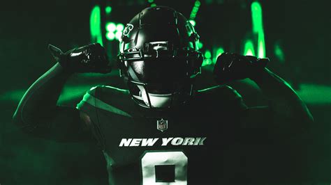 FIRST LOOK | Photos of the Jets Stealth Black Alternate Helmet