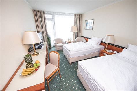 PLAZA Hotel Gelsenkirchen Rooms: Pictures & Reviews - Tripadvisor