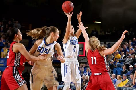 South Dakota State Unveils 2018-19 Women's Basketball Schedule