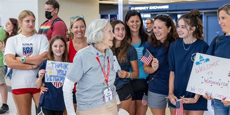 Highlights from our 103rd flight – Honor Flight Chicago