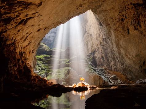 Inside the world's largest cave in Vietnam - Business Insider