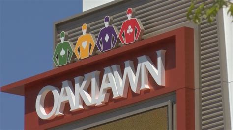 Report: Oaklawn opens new luxury resort hotel