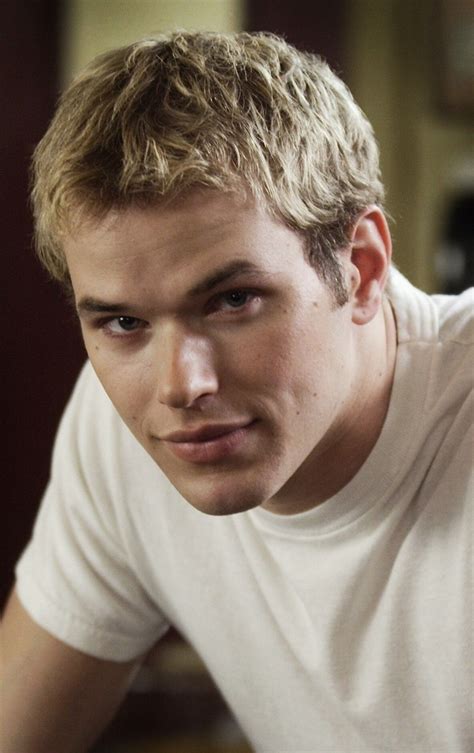 Kellan Lutz Twilight Stars, The Twilight Saga, Movies Out Now, New Movies, Kellan Lutz, Blonde ...