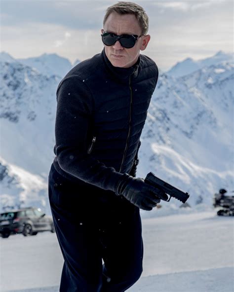 Bond is Back in First SPECTRE Teaser Trailer — GeekTyrant