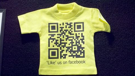 QR Code T-shirts for Tots? | QR Code T-shirt at the ISS Show… | Flickr