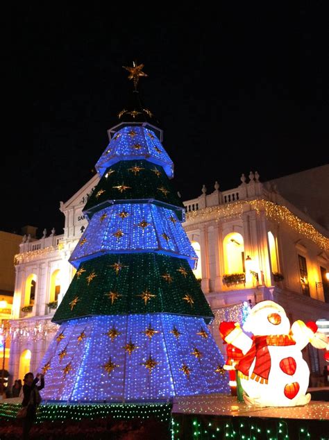 Christmas lighting in Senado Square | Senado Square, Macau | Rosanna Leung | Flickr