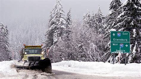 Snow Storm Damage 2015 - West Coast Weather