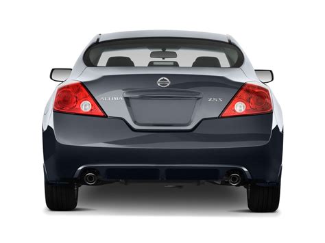 2 Door coupe nissan altima