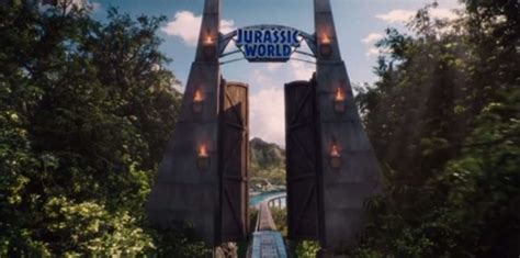 Jurassic World's Gate Scene In The Trailer, Was Only For The Trailer