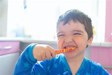 14 Fun Ways to Brush Your Toddler's Teeth - Wholesome Family Living