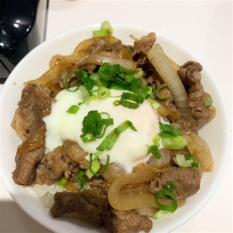 First ever attempt at Gyudon with onsen egg! So simple yet delicious - Dining and Cooking