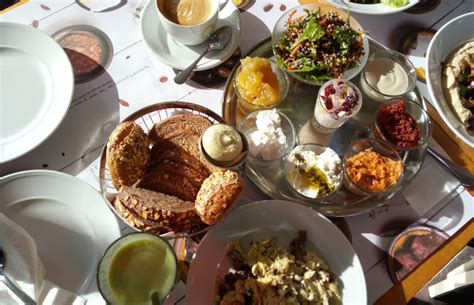 The best 14 places to enjoy that famous Israeli breakfast - ISRAEL21c