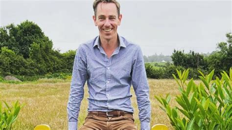 RTE star Ryan Tubridy reveals adorable moment mum met music legend ...