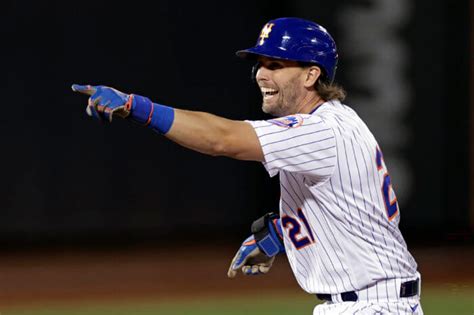 Jeff McNeil wins 2022 NL batting title; 2nd Mets player ever to do so ...