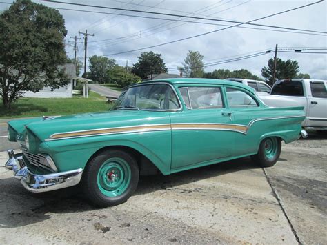 1957 Ford 300 | GAA Classic Cars