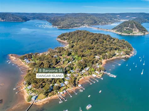 8 Baroona Street, Dangar Island NSW 2083