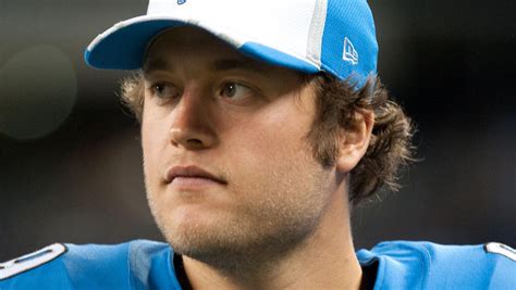 Lions QB Matt Stafford among first to drive upon bridge collapse in Detroit