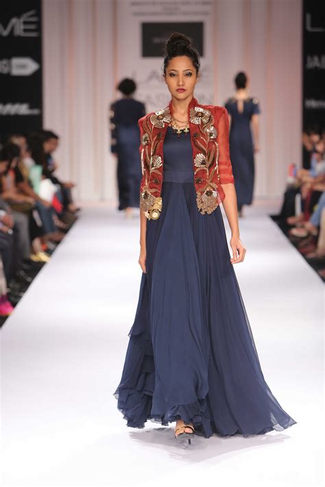 Divya Seth's Collection at Lakme Winter Festive 2014. #lakmefashionweek ...