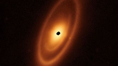 NASA's James Webb Space Telescope spies debris belts around Fomalhaut star - ABC News