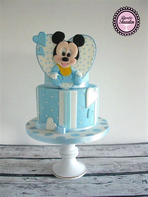 Pin by Nolly Den Besten on Disney taarten | Mickey cakes, Baby mickey mouse cake, Baby mickey cake