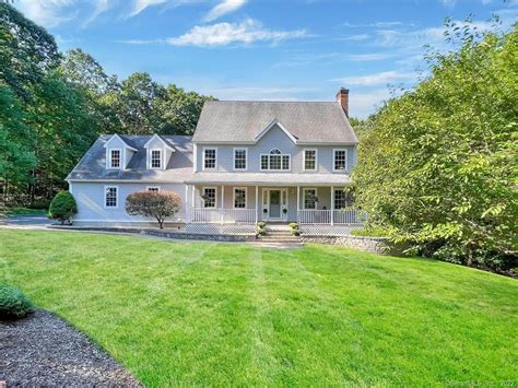 Tolland, CT Real Estate - Tolland Homes for Sale | realtor.com®