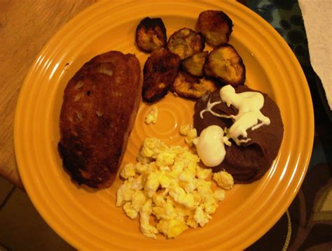 2011: The Beginning of the End...: Guatemalan Breakfast