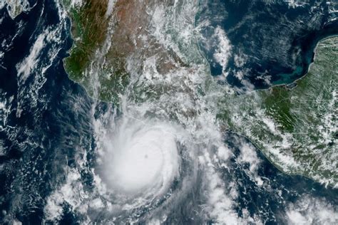 Hurricane Otis Becomes Category 5 Monster Off Mexico’s Coast – HAVA ...