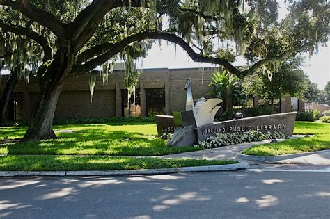 Skip's Retirement Explorations: Main Library - Lakeland (FL) Public Library